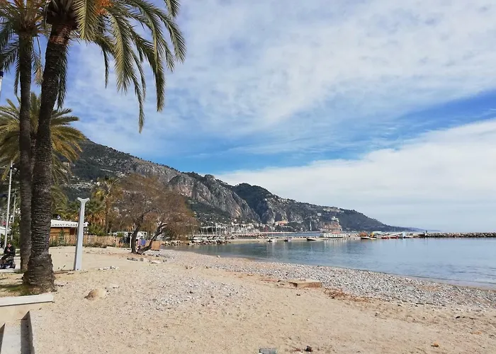 3 Personnes Menton